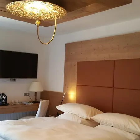 Отель Vergeiner Зеефельд в Тироле